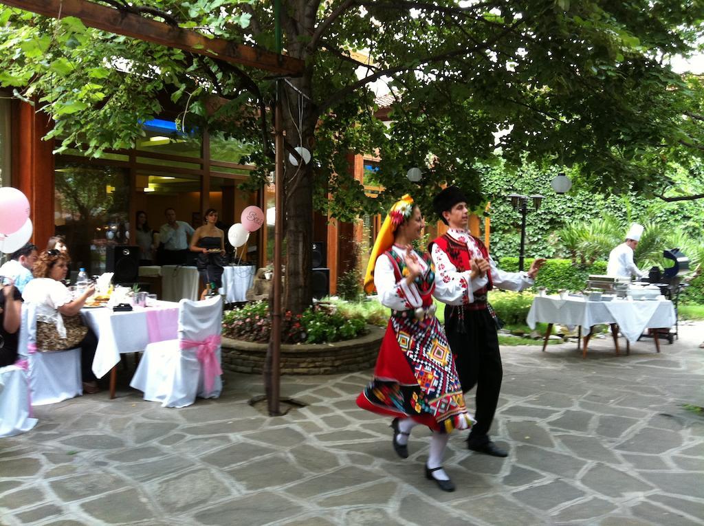 National Palace Wine & Spa Hotel Sliven Exterior foto