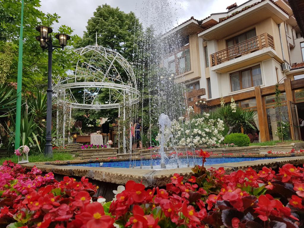 National Palace Wine & Spa Hotel Sliven Exterior foto